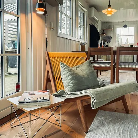 Ban-heiwa, Close To And Nature 펜션