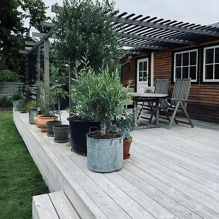 Ban-heiwa, Close To And Nature Semesterbostad *