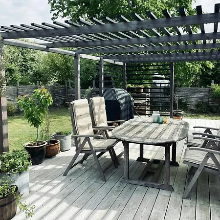 Ban-heiwa, Close To And Nature Semesterbostad Store Fuglede